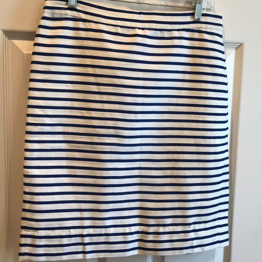 J Crew navy and white pencil skirt size 6